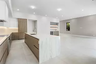 207 SE 5th St, Delray Beach, FL 33483 - Photo 30