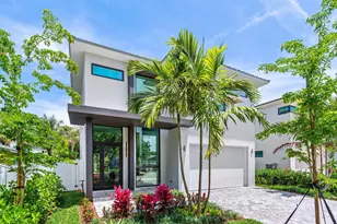 207 SE 5th St, Delray Beach, FL 33483 - Photo 1