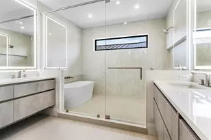 207 SE 5th St, Delray Beach, FL 33483 - Photo 16