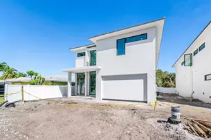 207 SE 5th St, Delray Beach, FL 33483 - Photo 4