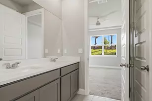 8558 Dahlia Cir, Port Saint Lucie, FL 34986 - Photo 16