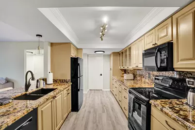 2455 Lindell Boulevard #3305, Delray Beach, FL 33444 - Photo 20