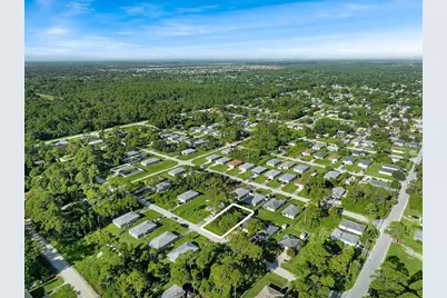 1145 10th Court SW, Vero Beach, FL 32962 - Photo 6