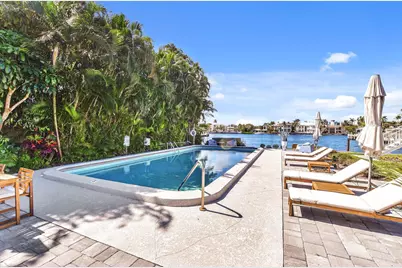 414 Seasage Drive #9, Delray Beach, FL 33483 - Photo 2