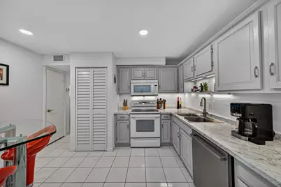 1370 S Ocean Boulevard #306, Pompano Beach, FL 33062 - Photo 8