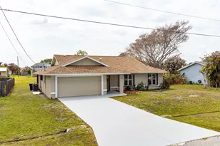 2456 SE Trail Ave, Port Saint Lucie, FL 34952 - Photo 1