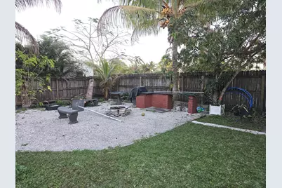 4118 Ruth Road, Lake Worth, FL 33461 - Photo 10