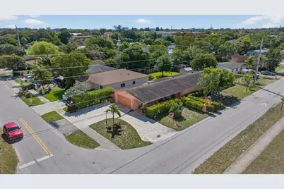 184 SW 2nd Court, Deerfield Beach, FL 33441 - Photo 26