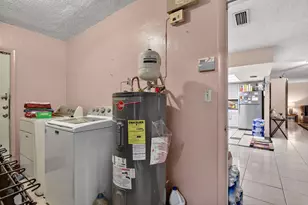 184 SW 2nd Ct, Deerfield Beach, FL 33441 - Photo 22