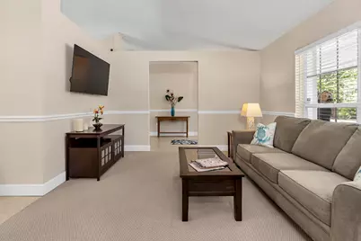 355 S 86th Ter S, West Palm Beach, FL 33411 - Photo 10