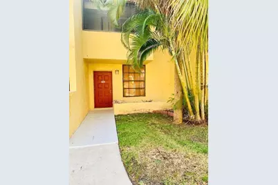 793 SE 1st Way #73, Deerfield Beach, FL 33441 - Photo 2