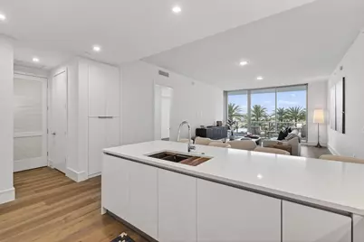 220 Lake Shore Drive #715, Lake Park, FL 33403 - Photo 4