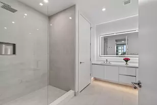 220 Lake Shore Dr, Lake Park, FL 33403 - Photo 22