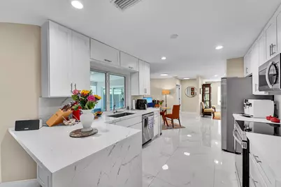 2133 NW 116th Terrace, Coral Springs, FL 33071 - Photo 10