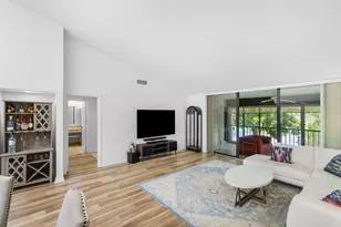 61 Eastgate Dr, Boynton Beach, FL 33436 - Photo 4