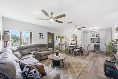 5883 La Paseos Drive #D-2, Greenacres, FL 33463 - Photo 2