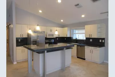 4955 SW 35th Terrace, Hollywood, FL 33312 - Photo 6