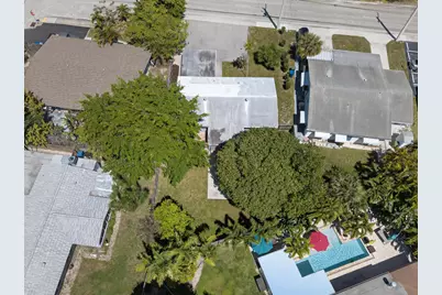 1908 NE 26th Street, Wilton Manors, FL 33305 - Photo 10