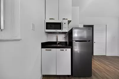 1908 NE 26th Street, Wilton Manors, FL 33305 - Photo 28
