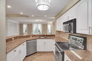 1900 Oceanwalk Ln, Pompano Beach, FL 33062 - Photo 4