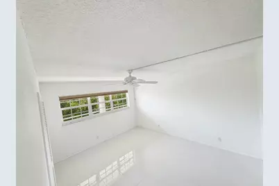 605 Oaks Drive #602, Pompano Beach, FL 33069 - Photo 10