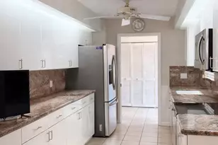 35 Brentwood Dr, Boynton Beach, FL 33436 - Photo 8