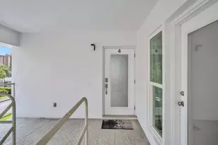 3213 Colony Club Rd, Pompano Beach, FL 33062 - Photo 14