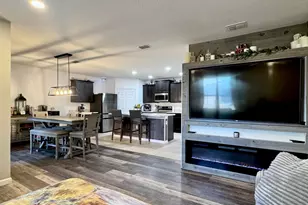 519 SW Aster Rd, Port Saint Lucie, FL 34953 - Photo 10