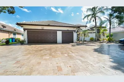 8252 NW 44th Street, Coral Springs, FL 33065 - Photo 1