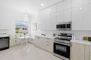 5166 Lake Catalina Dr, Boca Raton, FL 33496 - Photo 10