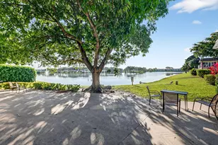 94 Stratford G, West Palm Beach, FL 33417 - Photo 1