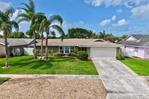 4167 Russell St, Jupiter, FL 33469 - Photo 4