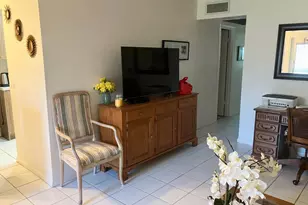 283 Durham H E, Deerfield Beach, FL 33442 - Photo 6