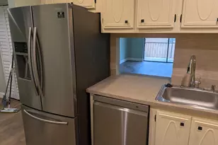 8901 N New River Canal Rd, Plantation, FL 33324 - Photo 2