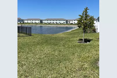 410 SE Crossoak Lane, Port Saint Lucie, FL 34984 - Photo 6