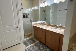 127 Riverwalk Cir W, Plantation, FL 33325 - Photo 6