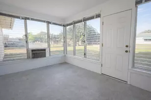 116 NE Entrada Ave, Port Saint Lucie, FL 34952 - Photo 6