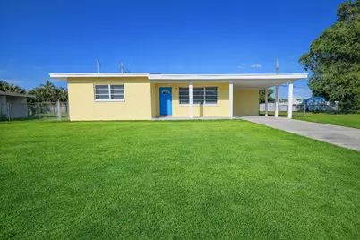 116 NE Entrada Avenue, Port Saint Lucie, FL 34952 - Photo 1