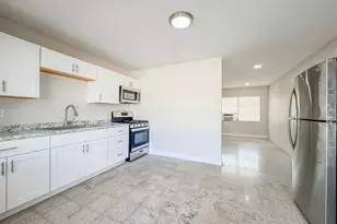 703 N 25th St, Fort Pierce, FL 34947 - Photo 6