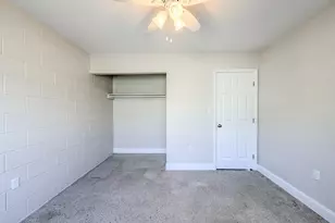 703 N 25th St, Fort Pierce, FL 34947 - Photo 8