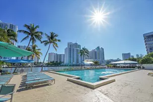 1000 Parkview Dr, Hallandale Beach, FL 33009 - Photo 44