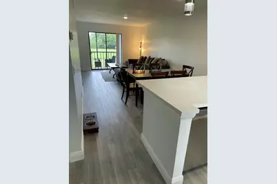 7101 Golf Colony Court #203, Lake Worth, FL 33467 - Photo 4