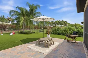 127 SE Courances Dr, Port Saint Lucie, FL 34984 - Photo 42