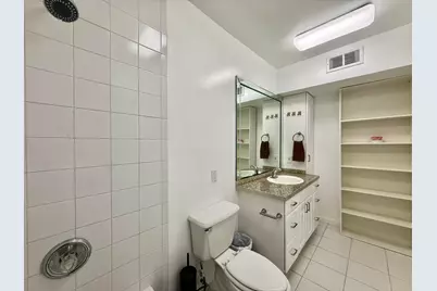 8 Edmund Road, West Park, FL 33023 - Photo 32