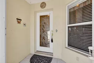 5936 Alexandria Cir, Fort Pierce, FL 34982 - Photo 6