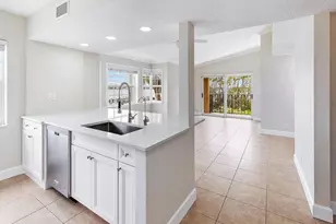 1060 Lake Shore Dr, West Palm Beach, FL 33403 - Photo 20