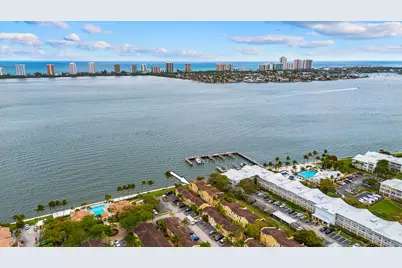 1060 Lake Shore Drive #201, West Palm Beach, FL 33403 - Photo 10
