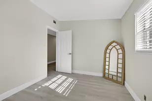 1933 Violet Ave, West Palm Beach, FL 33415 - Photo 22