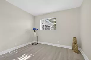 1933 Violet Ave, West Palm Beach, FL 33415 - Photo 18