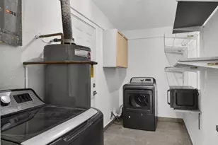 1933 Violet Ave, West Palm Beach, FL 33415 - Photo 16